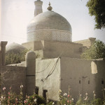 در دوره شوروی بنا بر مصالح مسکو ، وزن سیاسی و فرهنگی تاجیک ها/فارسی زبانان/ کاسته شد