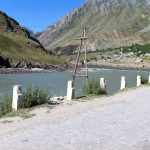 قسمت اولیه آمو دریا در خشان مردم اغلب پیرو مذهب اسماعلی هستند