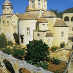 زمانی که امپراتوری رم دو بخش شد، کرت ایالتی از رم شرقی شد.