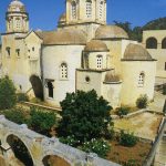 زمانی که امپراتوری رم دو بخش شد، کرت ایالتی از رم شرقی شد.