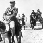 زوربا در پی ساماندهی پروژه ای "اقتصادی" که پایانی جز ورشکستگی پاترون و از دست رفتن زحمات خودش ندارد.