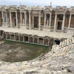 افسوس آمفی تاتر